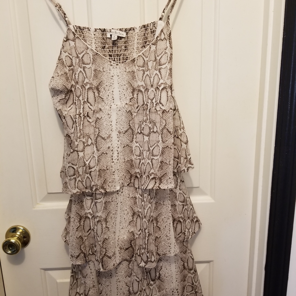 Chic Snake Print Midi Dress - Picture 3 of 5